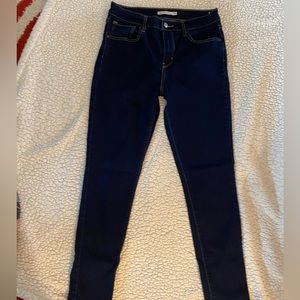 EUC 721 High Rise Skinny Levi’s